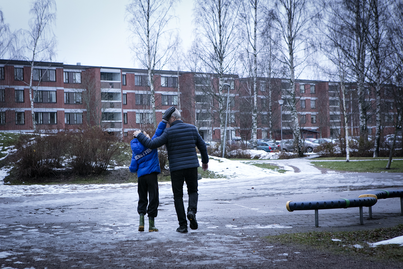 Lapsen turvallisuus aikuiskaveri- ja tukihenkilötoiminnassa vaatii useita suojakerroksia